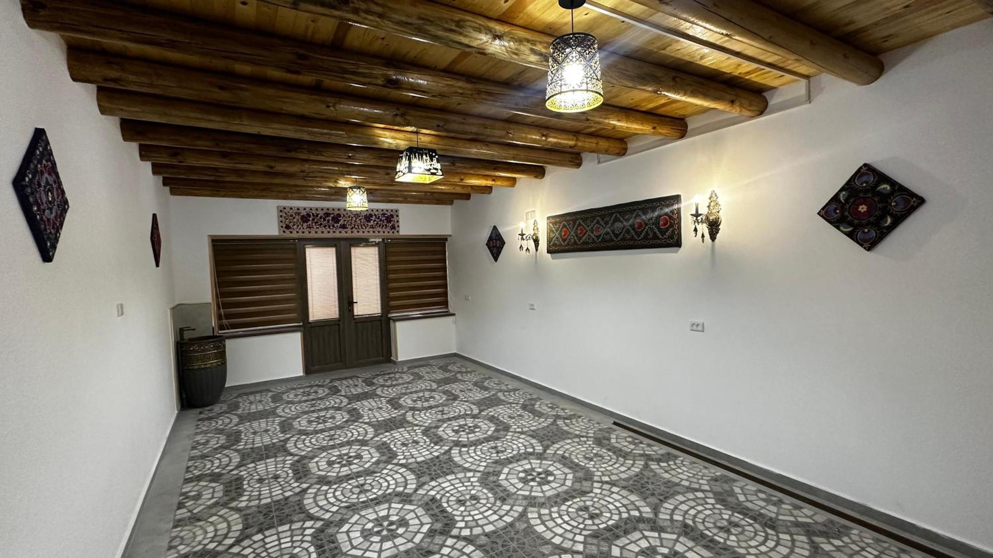 Hayat Nuratau Mountain Guesthouse Yukary-Ukhum Bagian luar foto